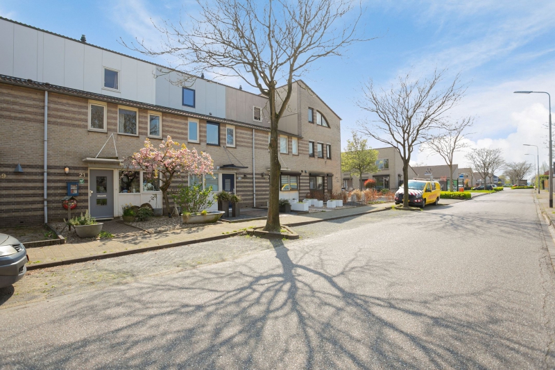 Lelieberg 21-04 Roosendaal